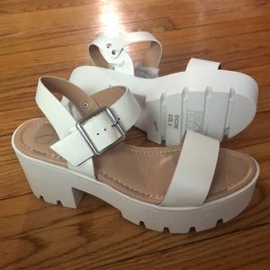 Women’s White Chunky Platform Sandal